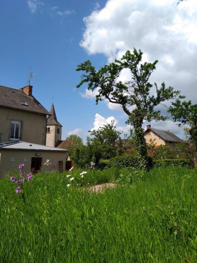 Auberge De Poil Екстериор снимка